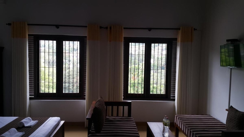 Sarvodaya Samma Vaasa Residence Image 14