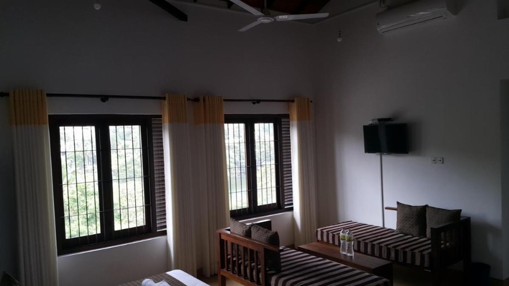 Sarvodaya Samma Vaasa Residence Image 20
